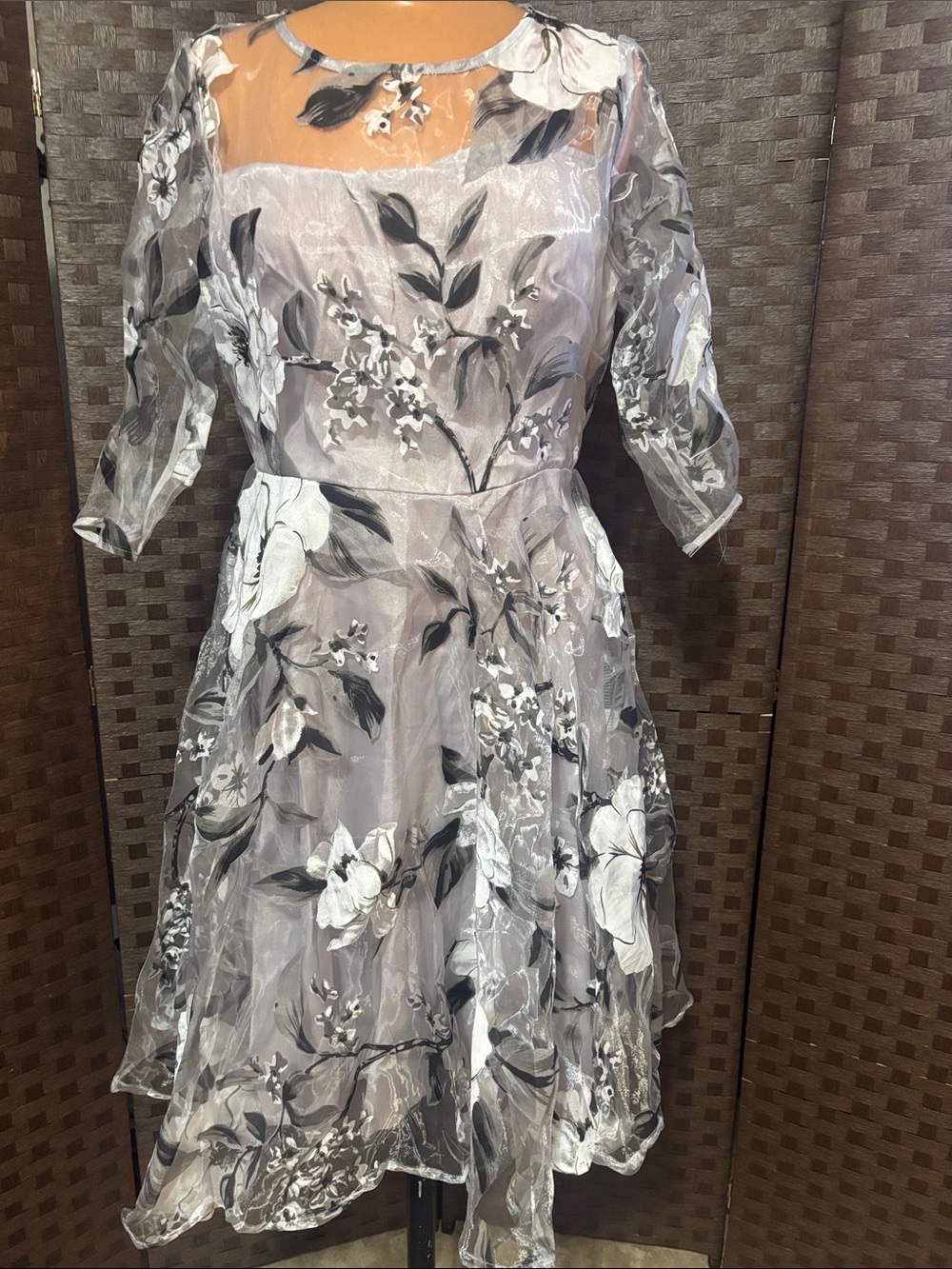 Source Unknown Silver Gray Floral Midi Dress